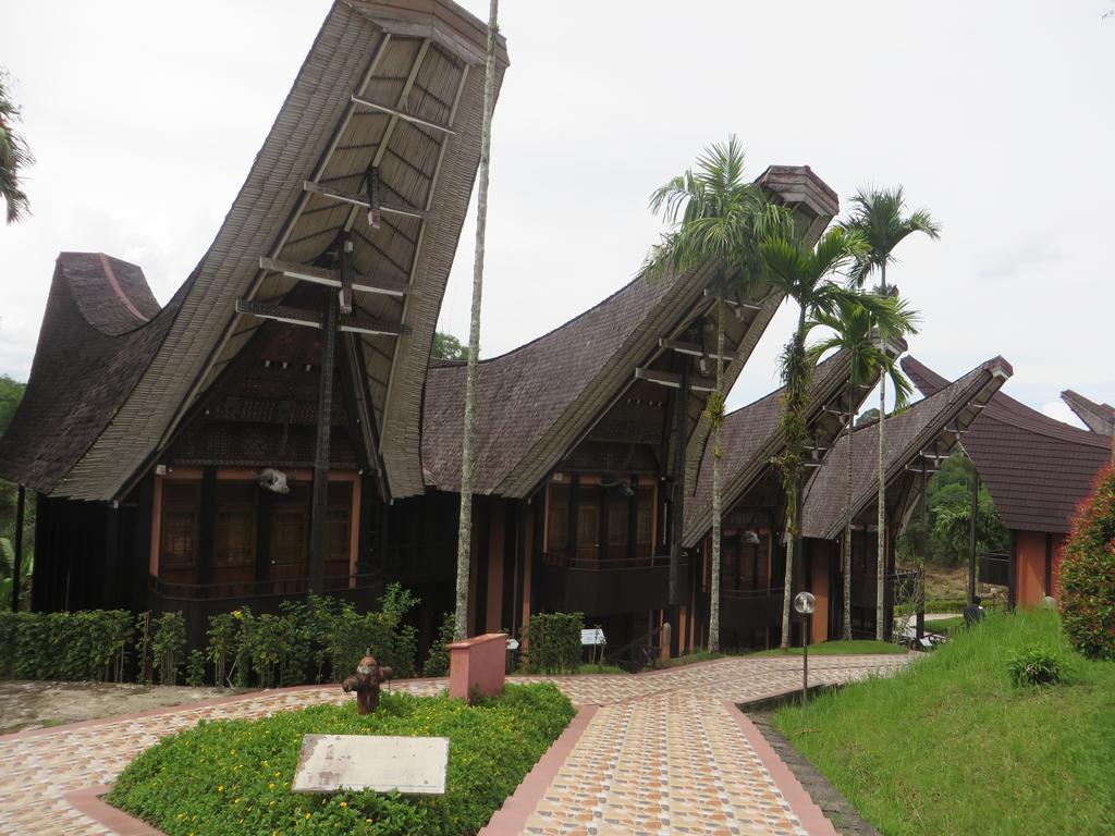 Toraja Heritage Hotel Rantepao Rum bild