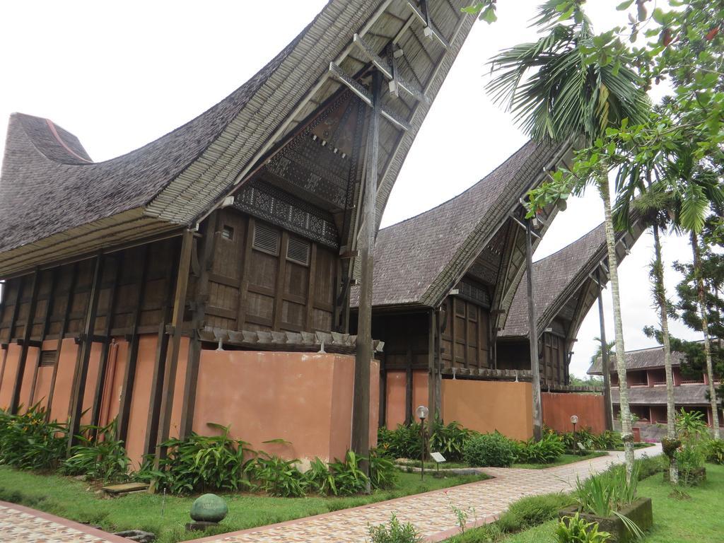 Toraja Heritage Hotel Rantepao Rum bild