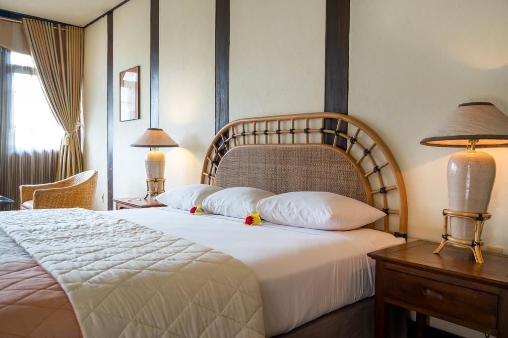 Toraja Heritage Hotel Rantepao Rum bild